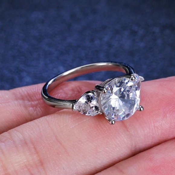 Awesome 3 Stone Certified 2.80ctw Moissanite Ring. White Gold - Picture 3 of 16